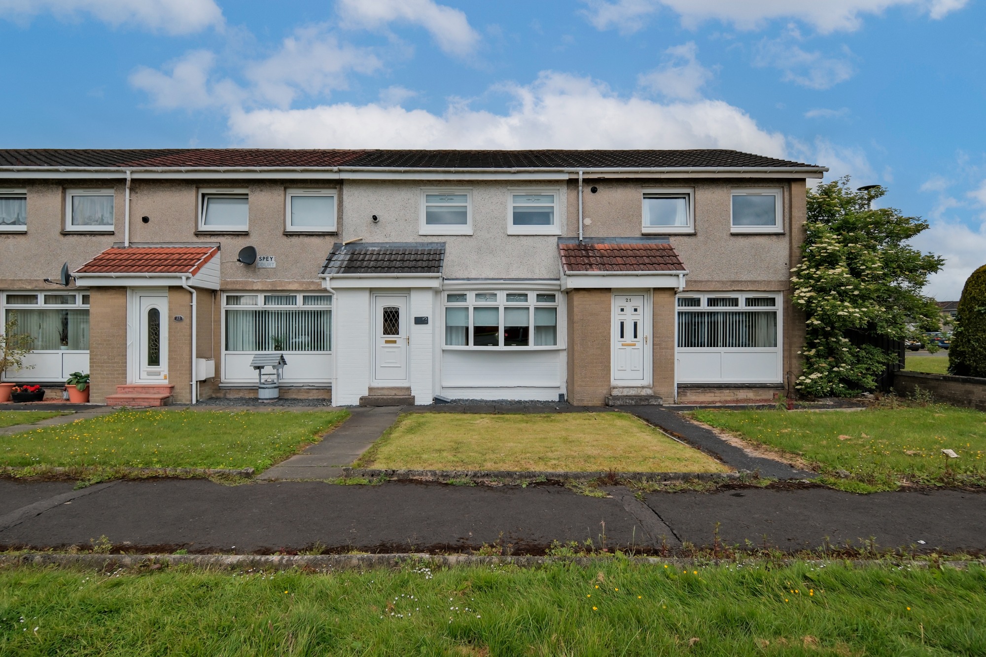 036-22 Spey Court, Newmains ML2 9EE_