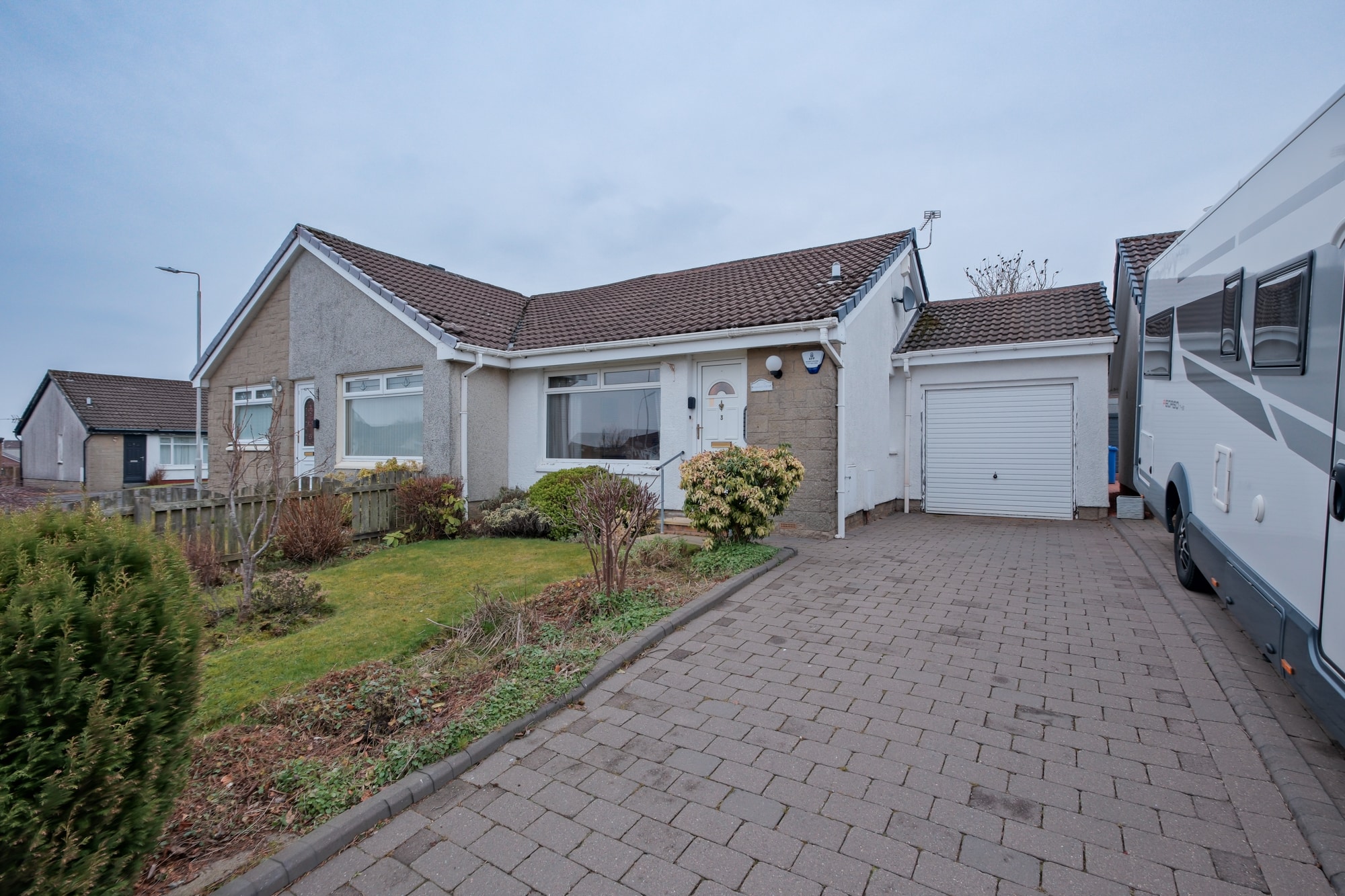 001-3 East Ave, Carluke ML8 5TS