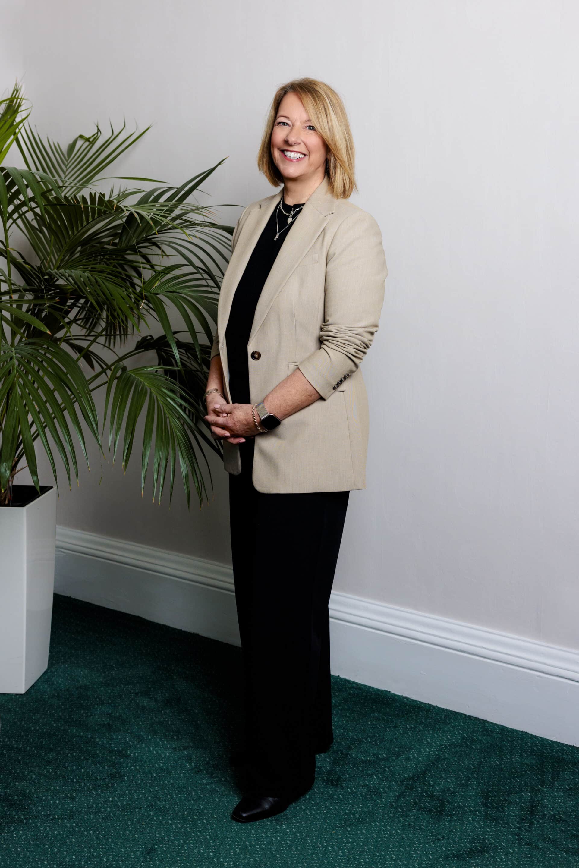 Alison McIntyre, Estate Agent, Pomphreys Properties